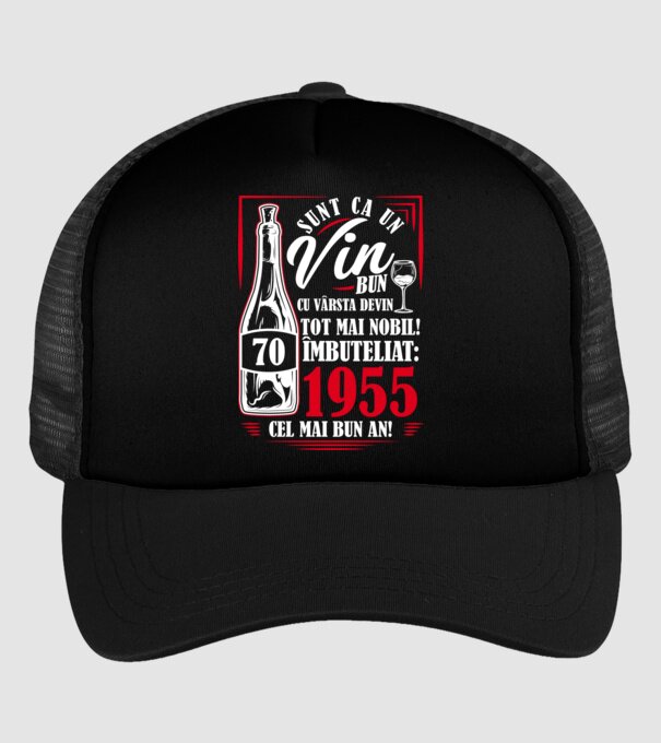 Un Vin Bun 1955 - Negru model negru pe tricou