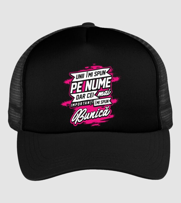 Unii îmi spun pe nume, dar cei mai importanți îmi spun bunică model negru pe tricou