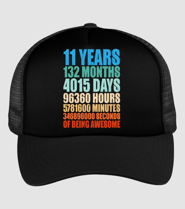 11 years of being awesome model negru pe tricou