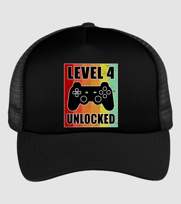 level 4 unlocked retro gamer model negru pe tricou