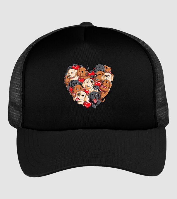 Puppy Heart model negru pe tricou