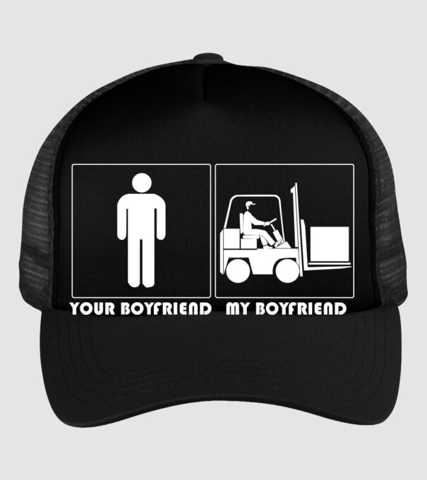 Your BYFRND MBYFRND model negru pe tricou
