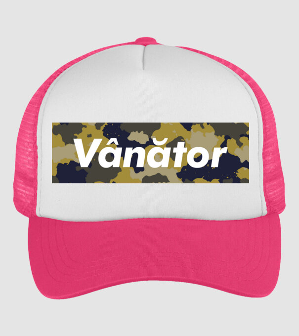 vânător model roz neon pe tricou