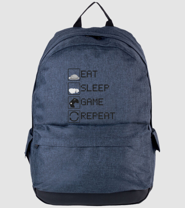 O zi de gamer model albastru jeanși pe tricou
