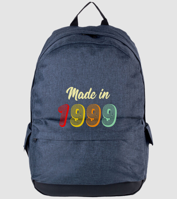 made in 1999 retro model albastru jeanși pe tricou