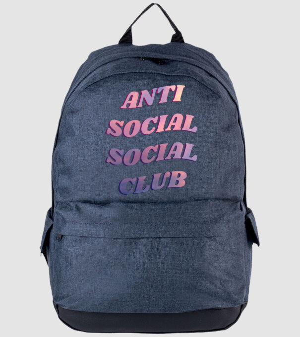 Anti social social club pink model albastru jeanși pe tricou