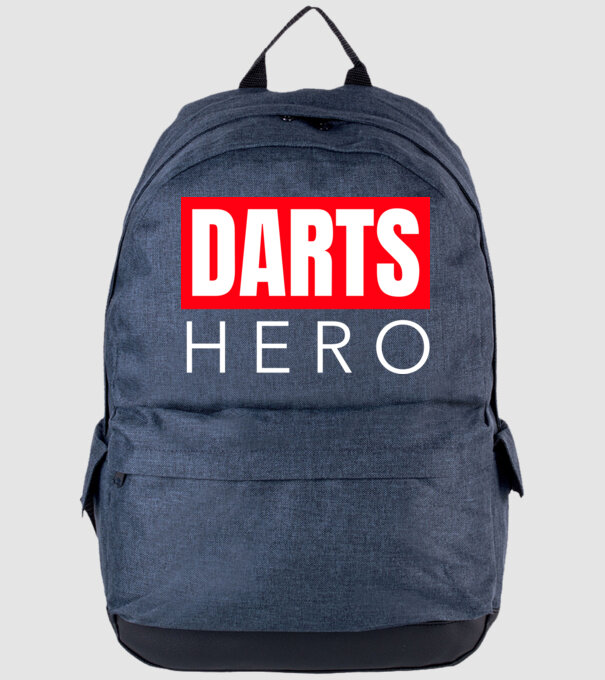 DARTS HERO model albastru jeanși pe tricou