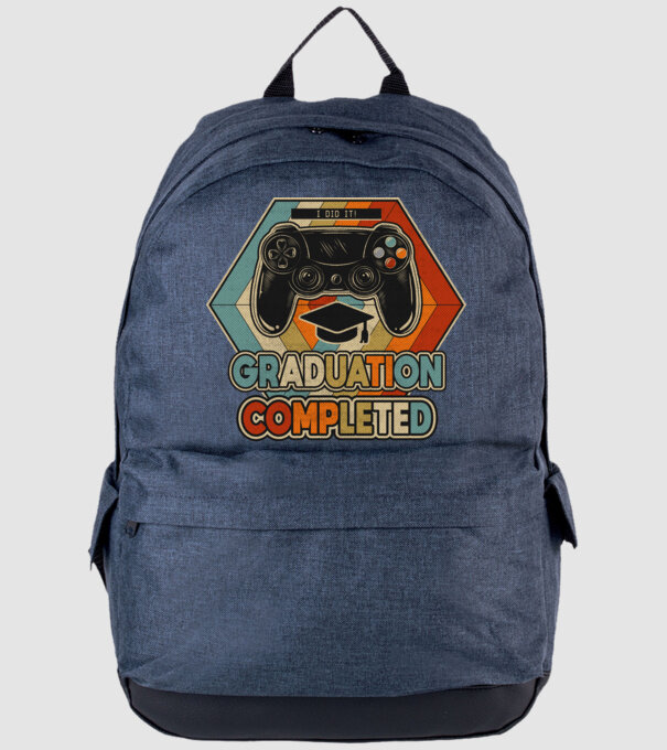Graduation Completed model albastru jeanși pe tricou