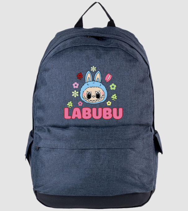 Labubu model albastru jeanși pe tricou