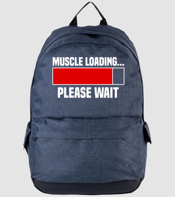 Muscle loading model albastru jeanși pe tricou