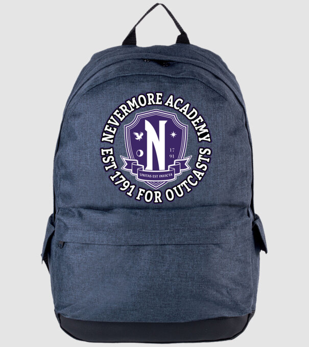 Nevermore academy model albastru jeanși pe tricou