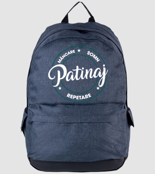 patinaj model albastru jeanși pe tricou