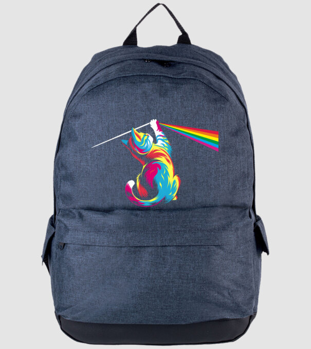 Pisica prismă model albastru jeanși pe tricou