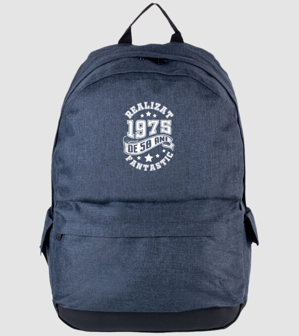 Realizat de fantastic - 1975 model albastru jeanși pe tricou