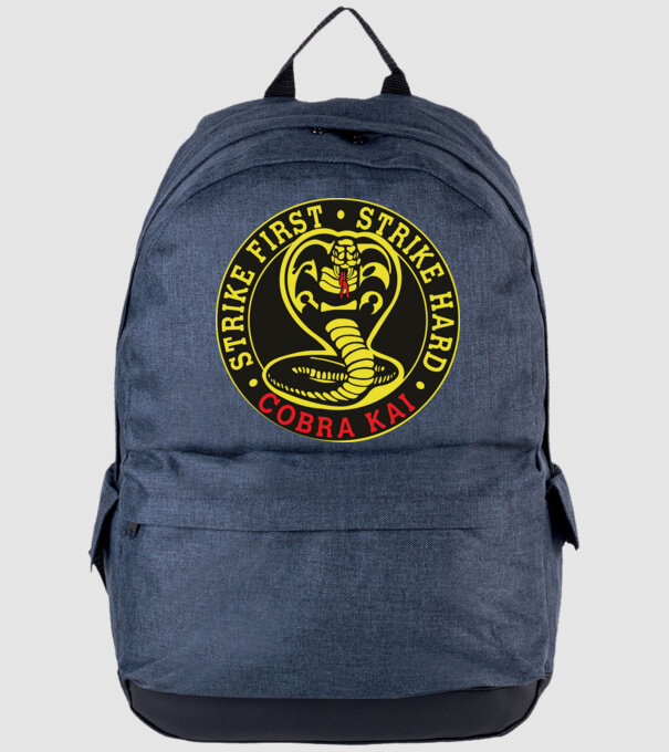 Strike first strike hard logo model albastru jeanși pe tricou