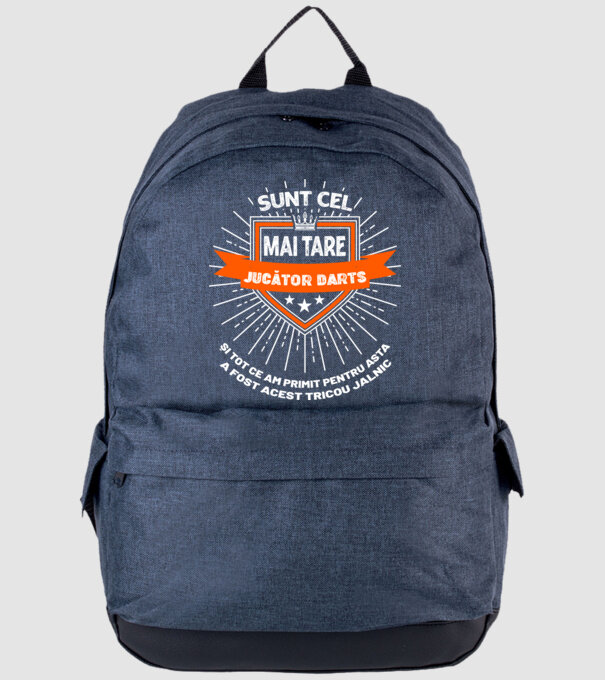 sunt cel mai tare jucător darts și tot ce am primit pentru asta a fost acest tricou jalnic model albastru jeanși pe tricou