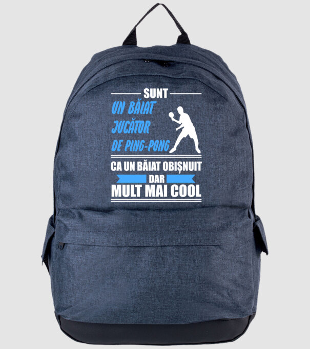 sunt un băiat jucător ping-pong, ca un băiat obișnuit, dar mult mai cool model albastru jeanși pe tricou