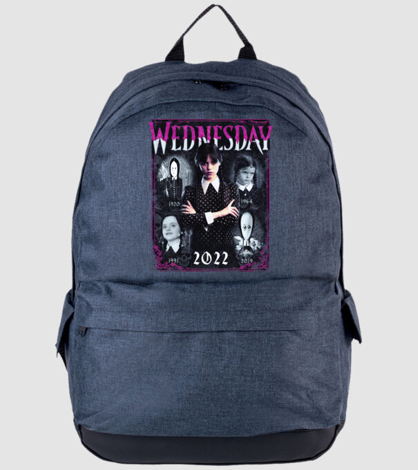 WEDNESDAY ADDAMS multi all time model albastru jeanși pe tricou