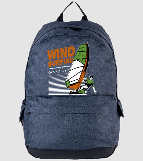 Wind Surf model albastru jeanși pe tricou