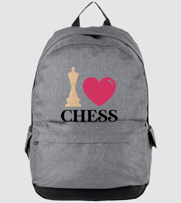 Love chess model gri pe tricou