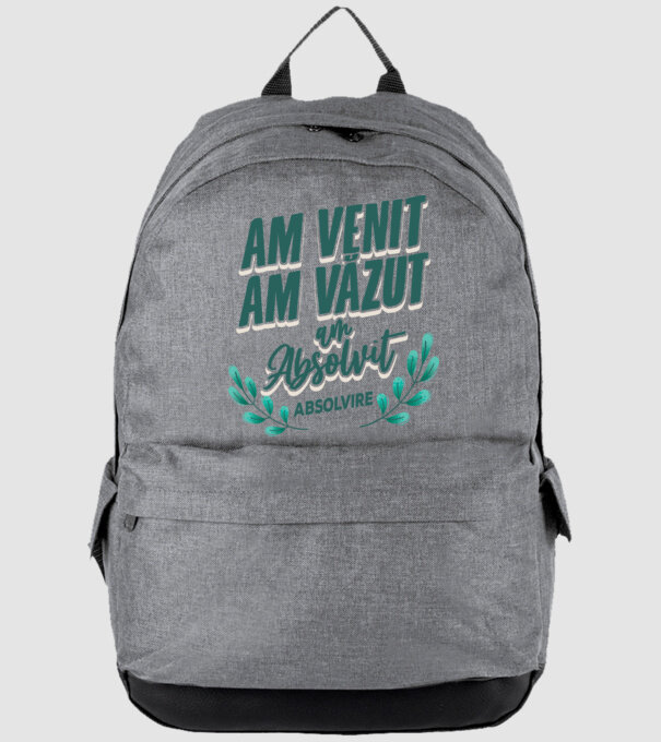 Absolvire model gri pe tricou