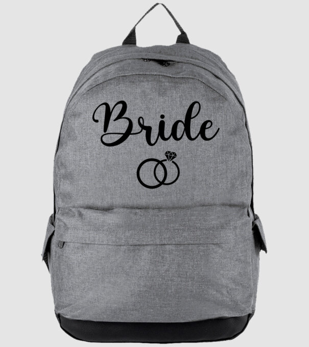 Bride model gri pe tricou