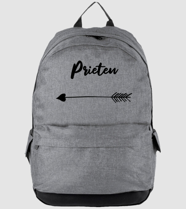 prieten model gri pe tricou