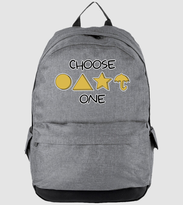 choose one squid game model gri pe tricou