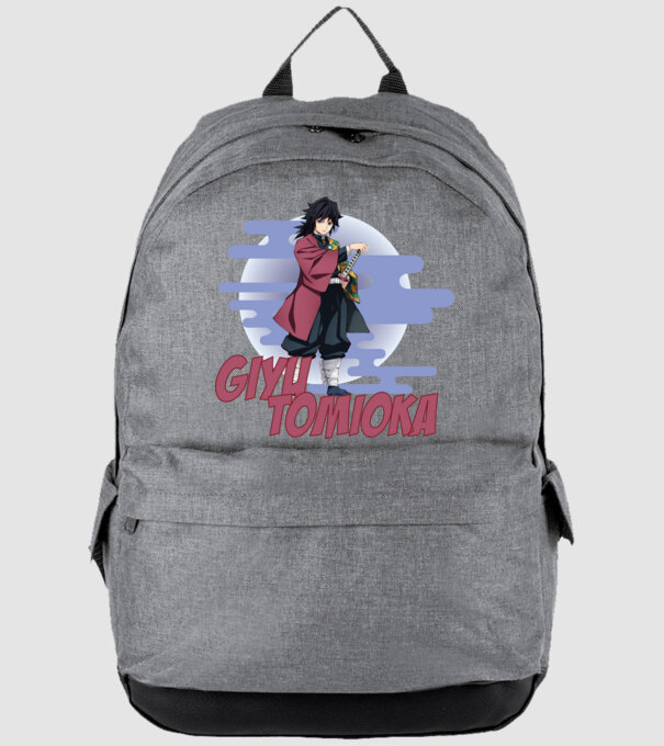 Demon Slayer Giyu model gri pe tricou