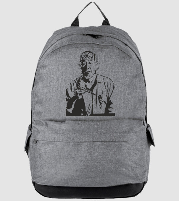Miyagi cobra kai model gri pe tricou