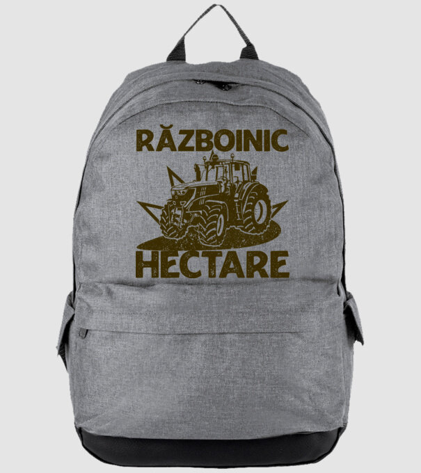 Războinic Hectare model gri pe tricou