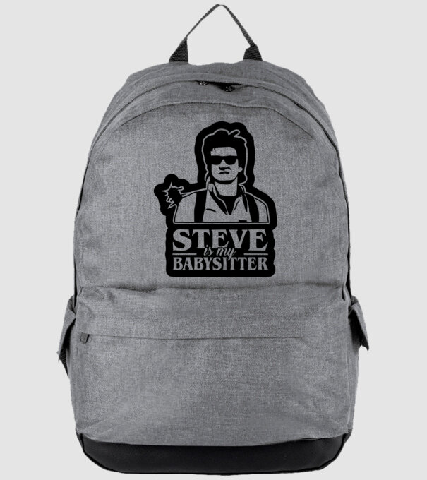 steve is my babysitter model gri pe tricou