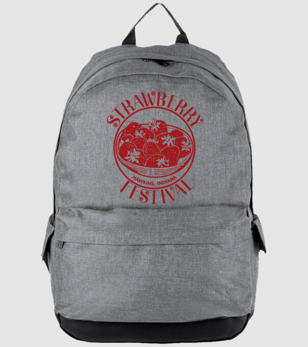 strawberry festival stranger things model gri pe tricou