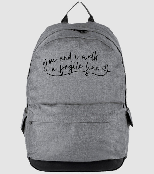Taylor Swift you and i walk a fragile line model gri pe tricou