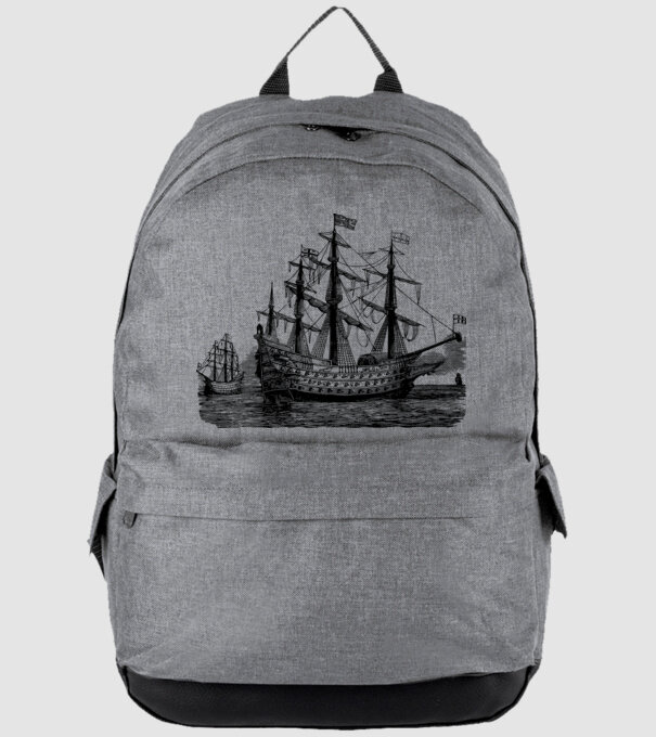 Vapoare model gri pe tricou