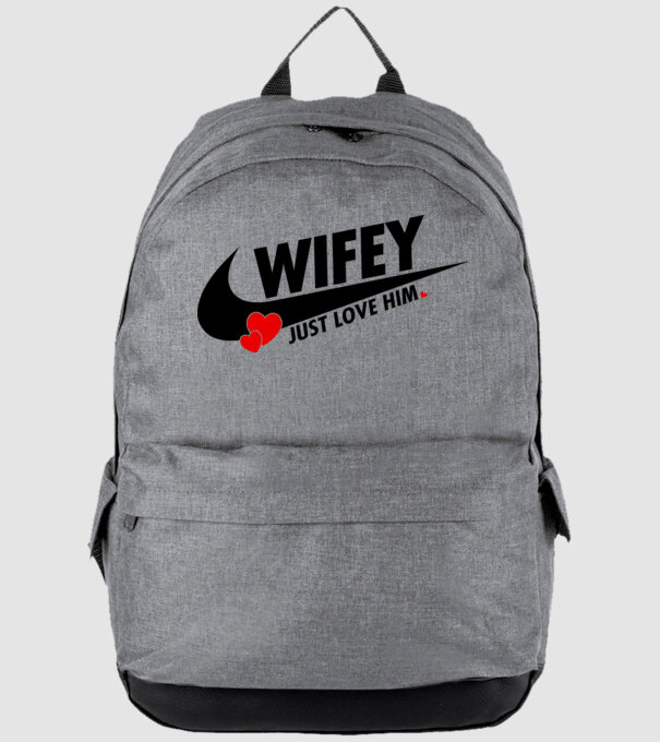 Wifey Just love him model gri pe tricou