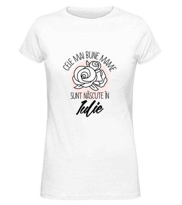  model  pe tricou
