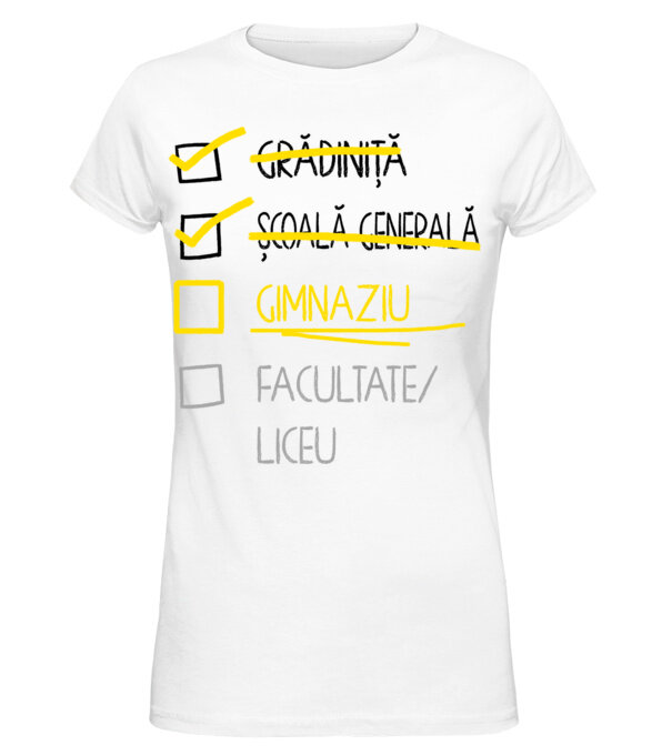  model  pe tricou