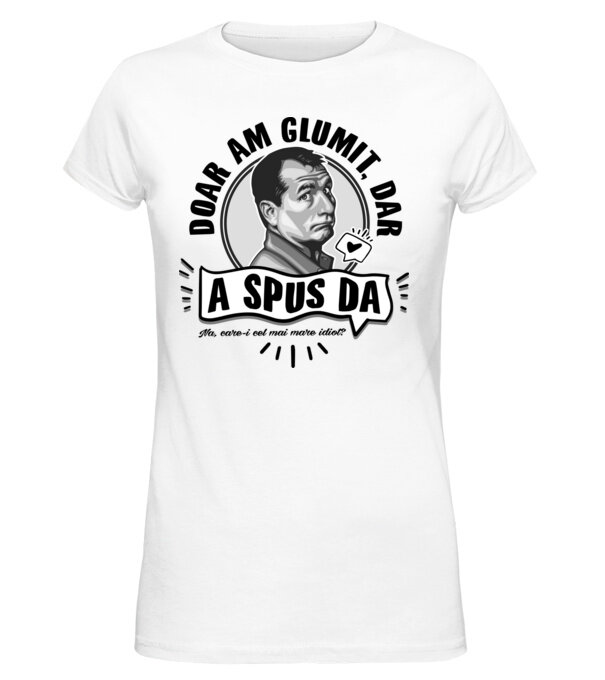 model  pe tricou
