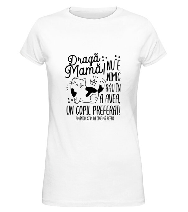  model  pe tricou