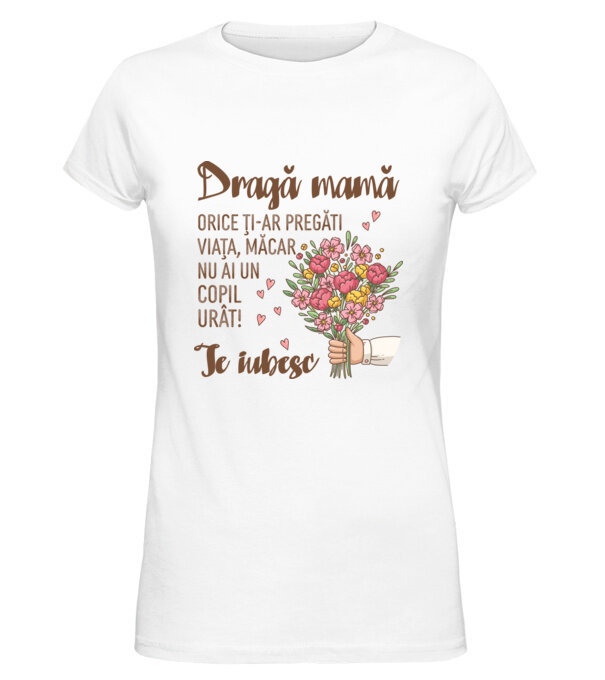  model  pe tricou