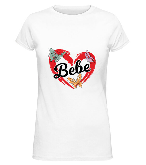  model  pe tricou