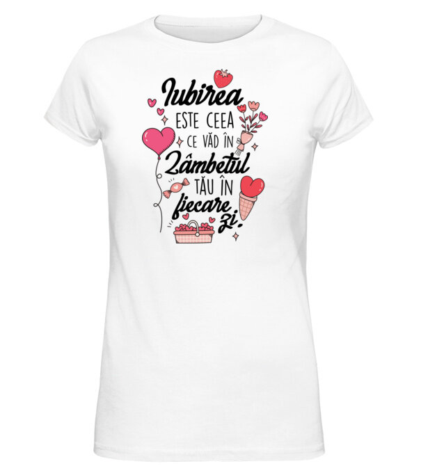  model  pe tricou