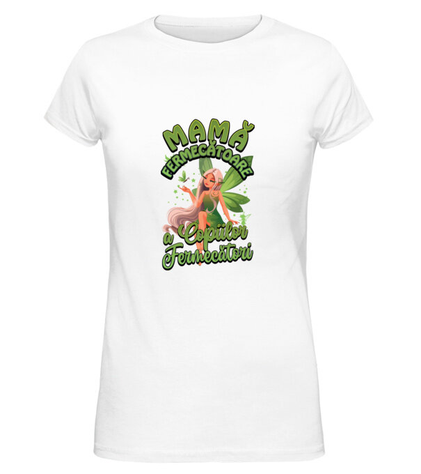  model  pe tricou