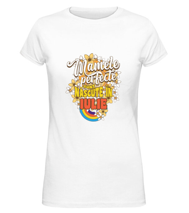  model  pe tricou