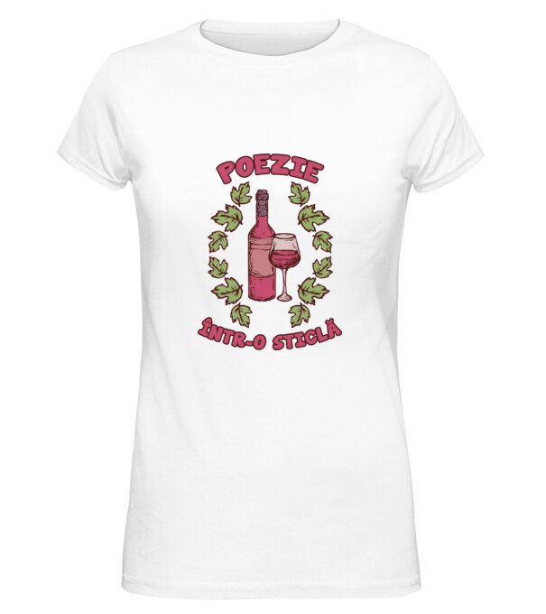  model  pe tricou