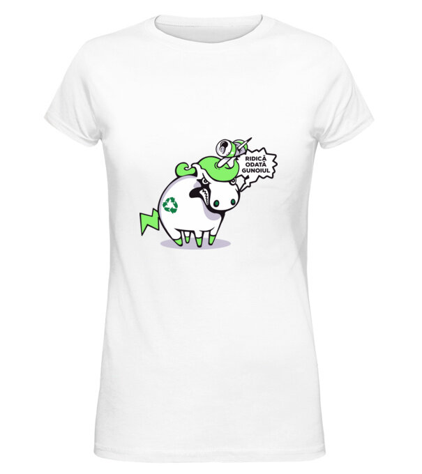 model  pe tricou