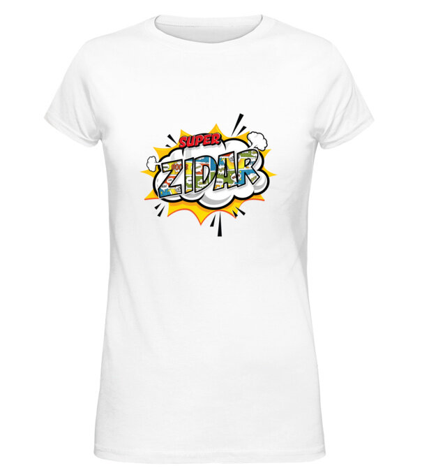  model  pe tricou