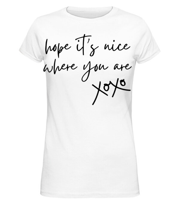  model  pe tricou