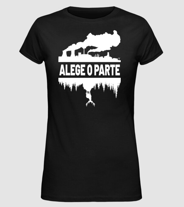 Alege o parte model negru pe tricou